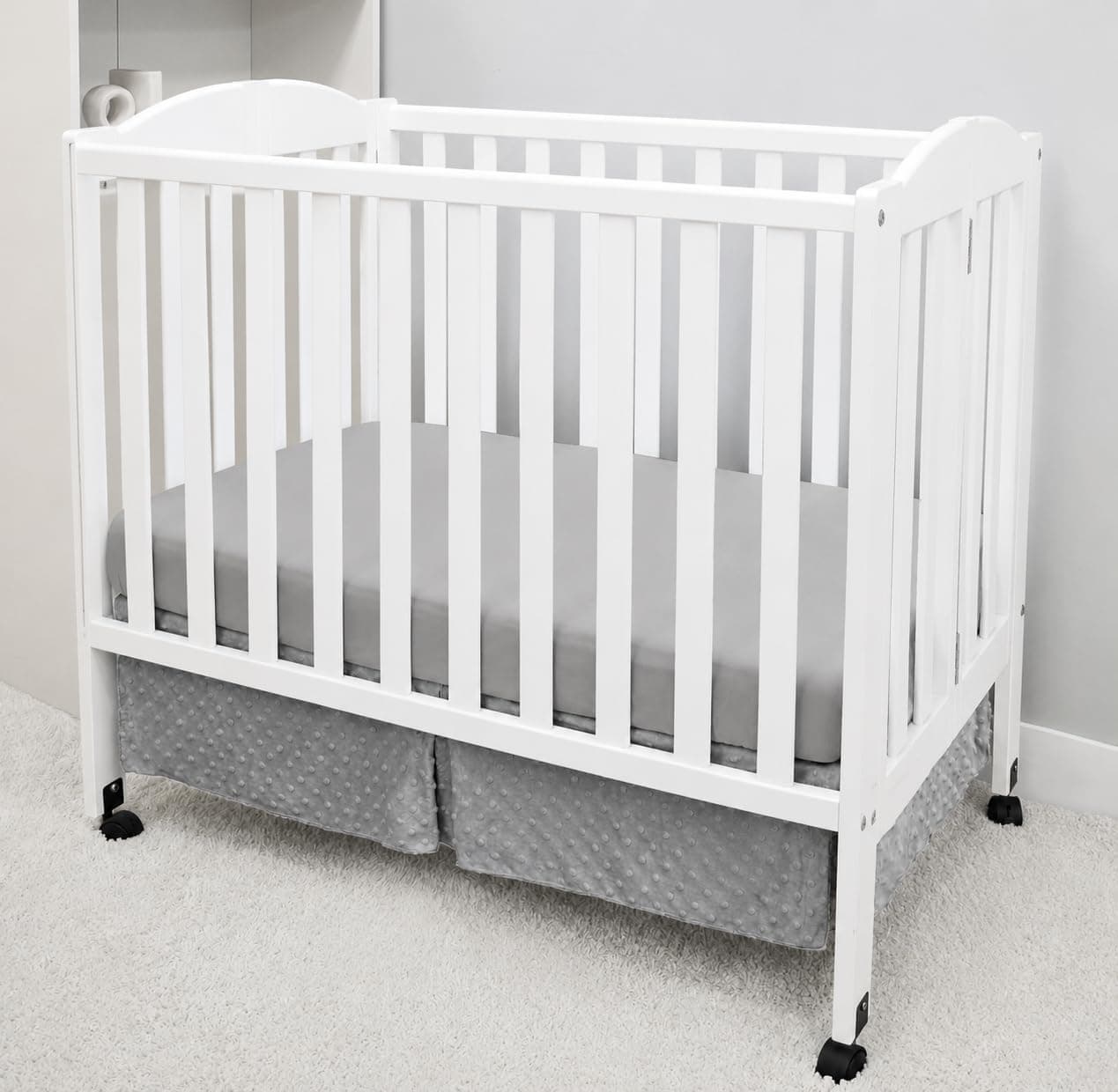 American Baby Company Heavenly Soft Minky Dot 3-Piece Mini/Portable Crib Bedding Set, Grey